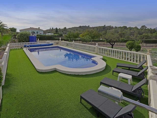 Chalet de 3 habitaciones en Hondón de los Frailes en venta con piscina garaje - 340.000 € (Ref: 9376795)