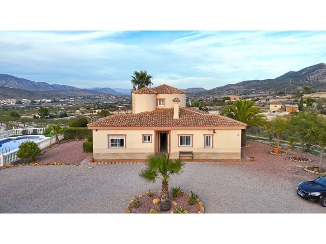 Chalet de 3 habitaciones en Hondón de los Frailes en venta con piscina garaje - 340.000 € (Ref: 9376795)