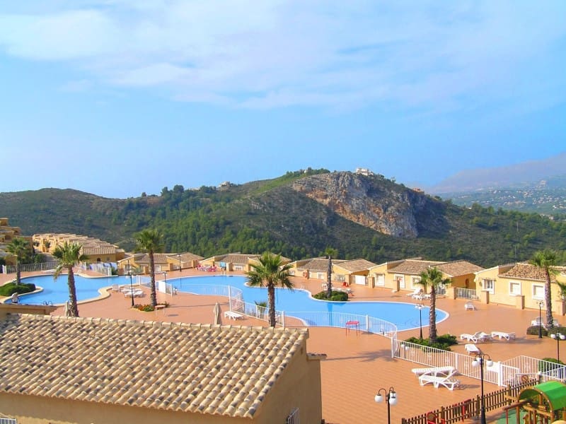 2 bedroom Apartment for sale in Cumbre del Sol with pool - € 476,000 (Ref: 9406579)