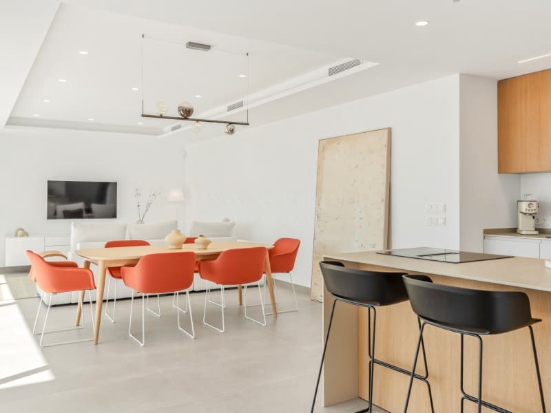 4 bedroom Villa for sale in Cumbre del Sol with pool - € 1,300,000 (Ref: 9406594)