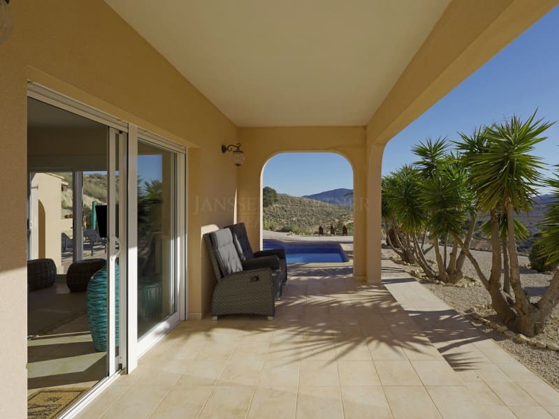 3 Zimmer Villa zu verkaufen in Hondon de las Nieves - 390.000 € (Ref: 9446701)