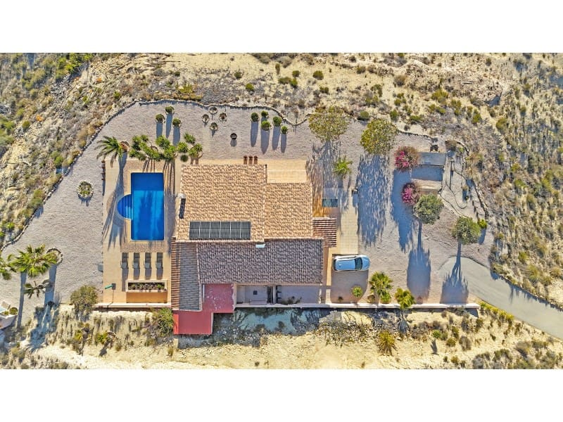 3 Zimmer Villa zu verkaufen in Hondon de las Nieves - 390.000 € (Ref: 9446701)