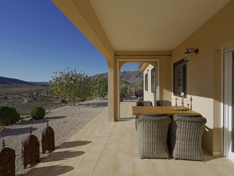 3 Zimmer Villa zu verkaufen in Hondon de las Nieves - 390.000 € (Ref: 9446701)