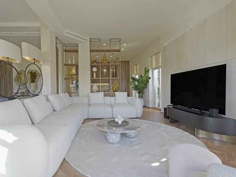 3 bedroom Apartment for rent in Alicante / Alacant city - € 6,500 (Ref: 9456481)