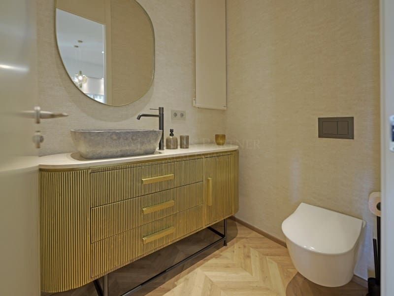 3 bedroom Apartment for rent in Alicante / Alacant city - € 6,500 (Ref: 9456481)