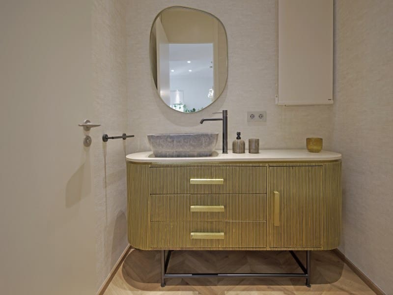 3 bedroom Apartment for rent in Alicante / Alacant city - € 6,500 (Ref: 9456481)