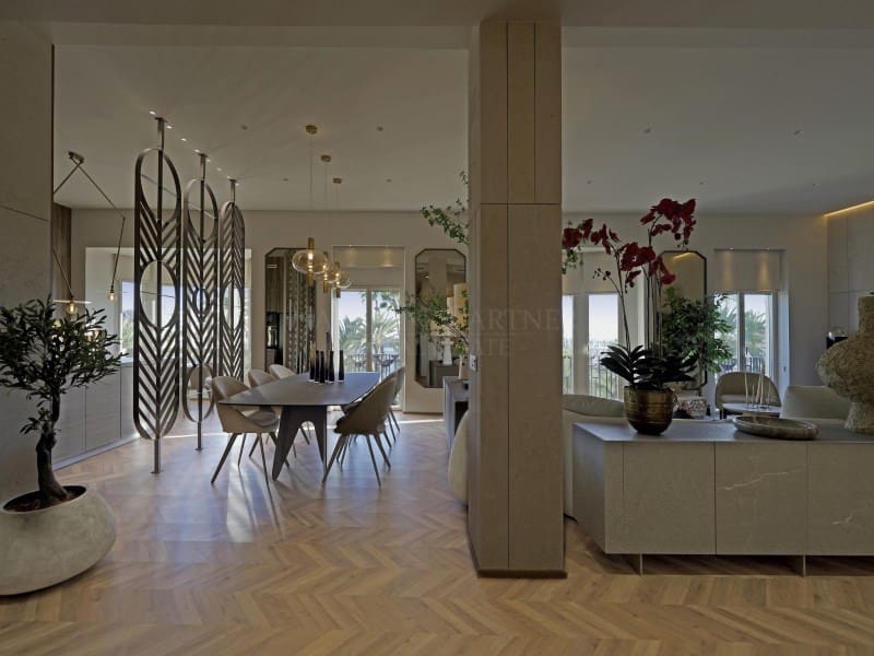 3 bedroom Apartment for sale in Alicante / Alacant city - € 2,700,000 (Ref: 9456482)