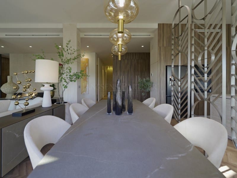 3 bedroom Apartment for sale in Alicante / Alacant city - € 2,700,000 (Ref: 9456482)