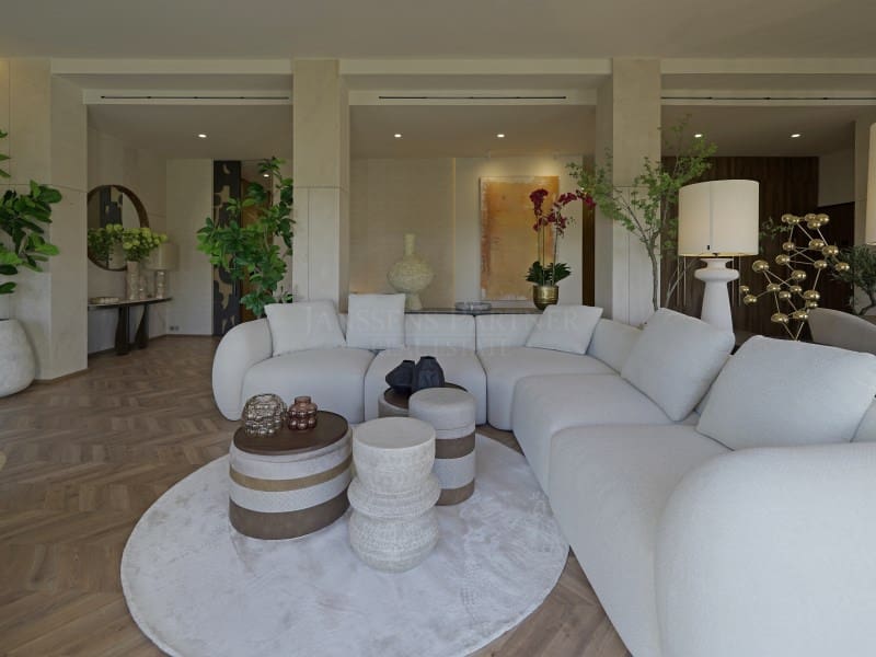 3 bedroom Apartment for sale in Alicante / Alacant city - € 2,700,000 (Ref: 9456482)