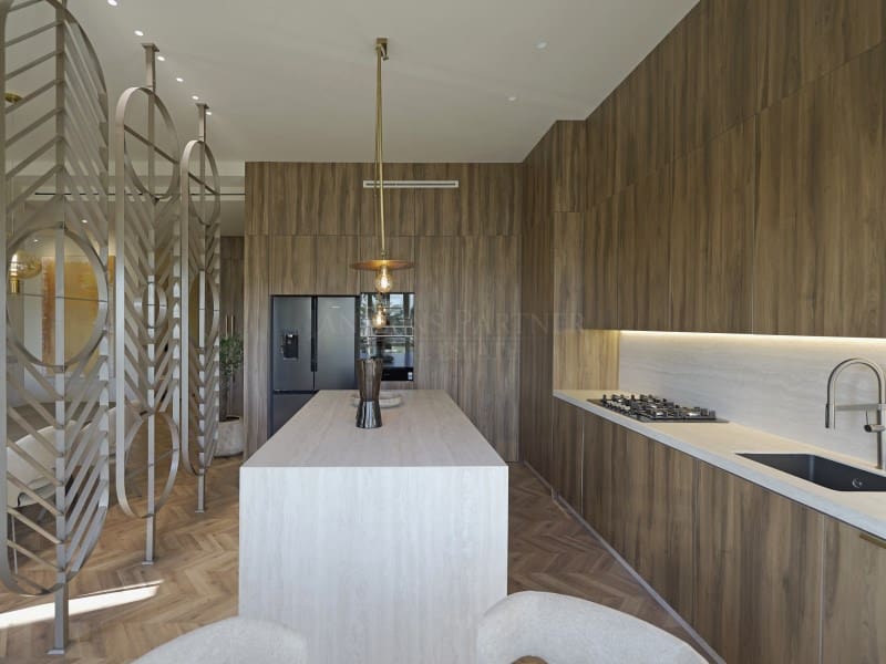 3 bedroom Apartment for sale in Alicante / Alacant city - € 2,700,000 (Ref: 9456482)