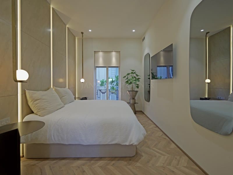 3 bedroom Apartment for sale in Alicante / Alacant city - € 2,700,000 (Ref: 9456482)