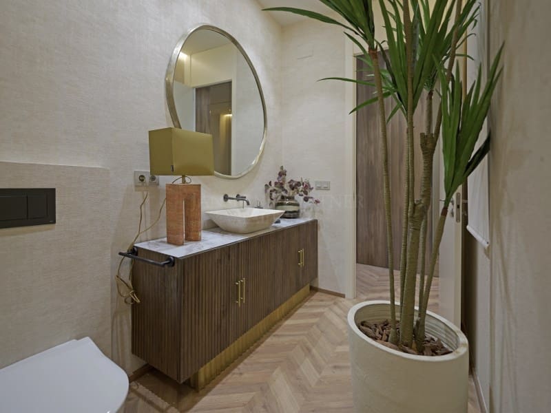 3 bedroom Apartment for sale in Alicante / Alacant city - € 2,700,000 (Ref: 9456482)