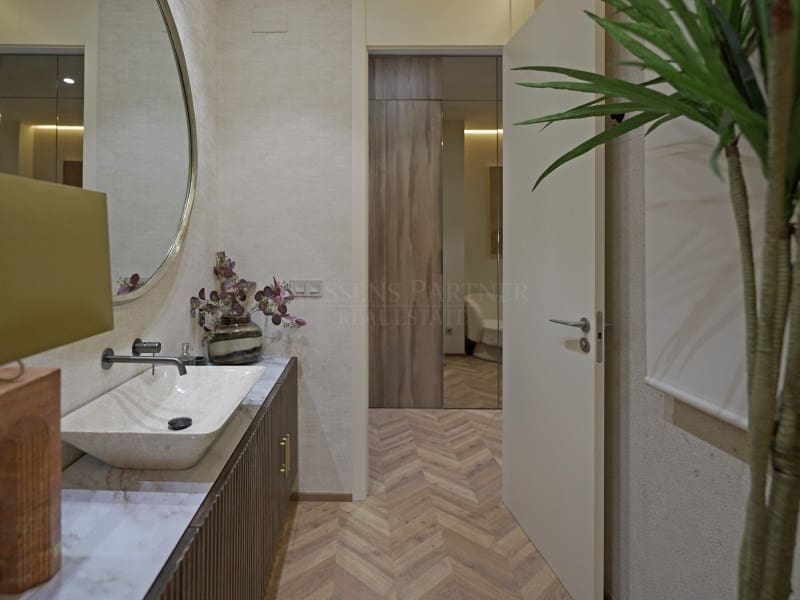 3 bedroom Apartment for sale in Alicante / Alacant city - € 2,700,000 (Ref: 9456482)