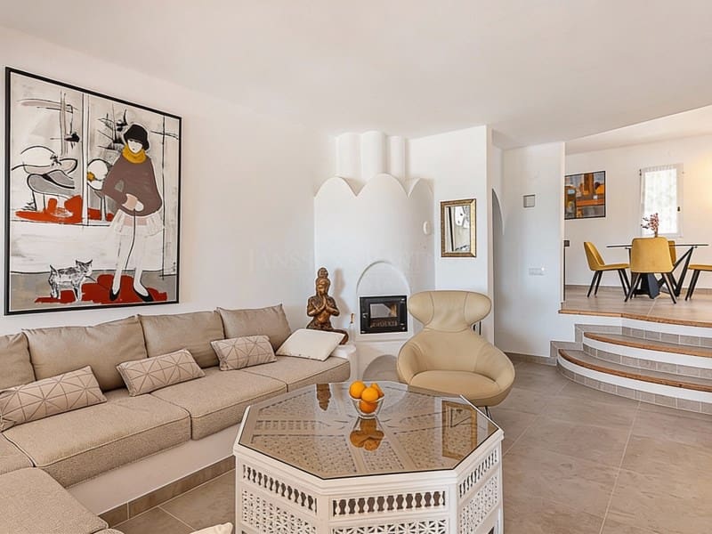 4 soveværelse Villa til leje i Calpe / Calp - € 6.000 (Ref: 9565400)