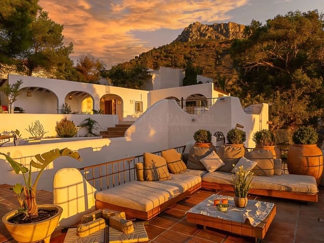 4 soveværelse Villa til leje i Canuta, Calpe / Calp - € 6.000 (Ref: 9565400)