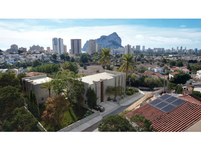 3 makuuhuone Huvila myytävänä paikassa Calpe / Calp mukana 
autotalli - 1 099 000 € (Ref: 9611401)