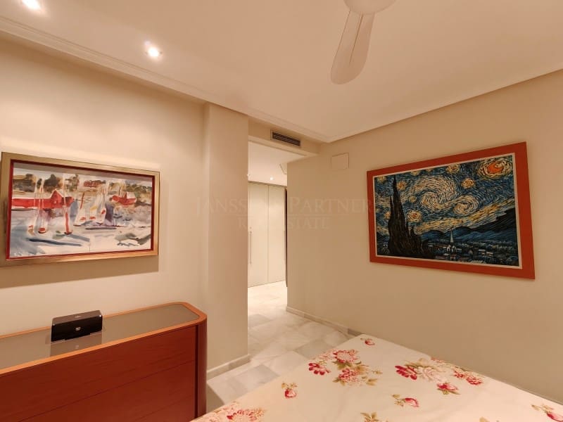 3 bedroom Apartment for sale in Altea - € 1,100,000 (Ref: 9611402)