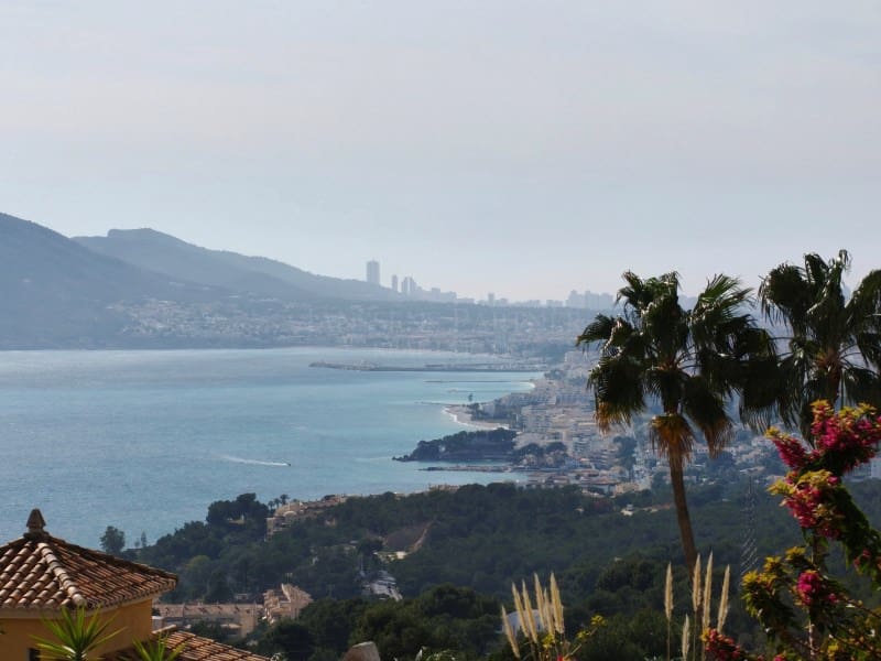 3 bedroom Apartment for sale in Altea - € 1,100,000 (Ref: 9611402)