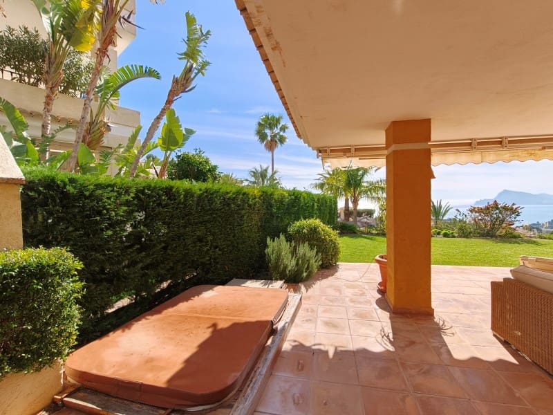 3 bedroom Apartment for sale in Altea - € 1,100,000 (Ref: 9611402)