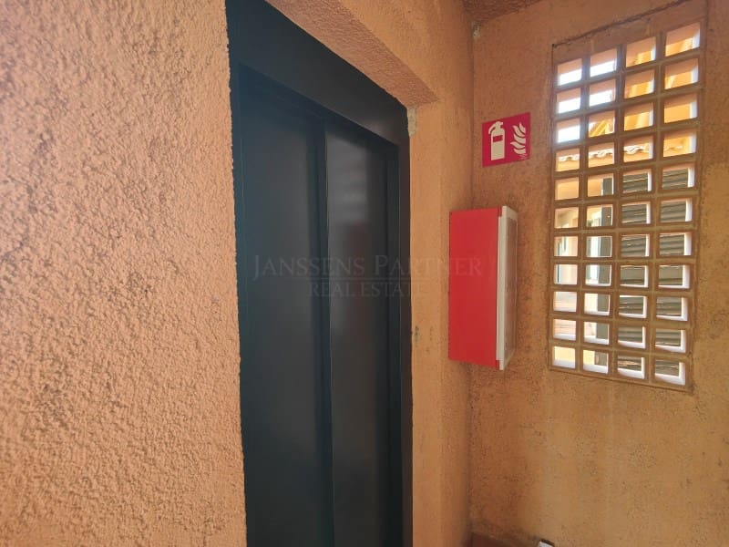 2 bedroom Apartment for sale in Altea with garage - € 350,000 (Ref: 9755592)