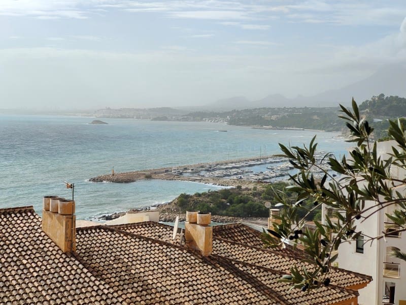 2 bedroom Apartment for sale in Altea with garage - € 350,000 (Ref: 9755592)