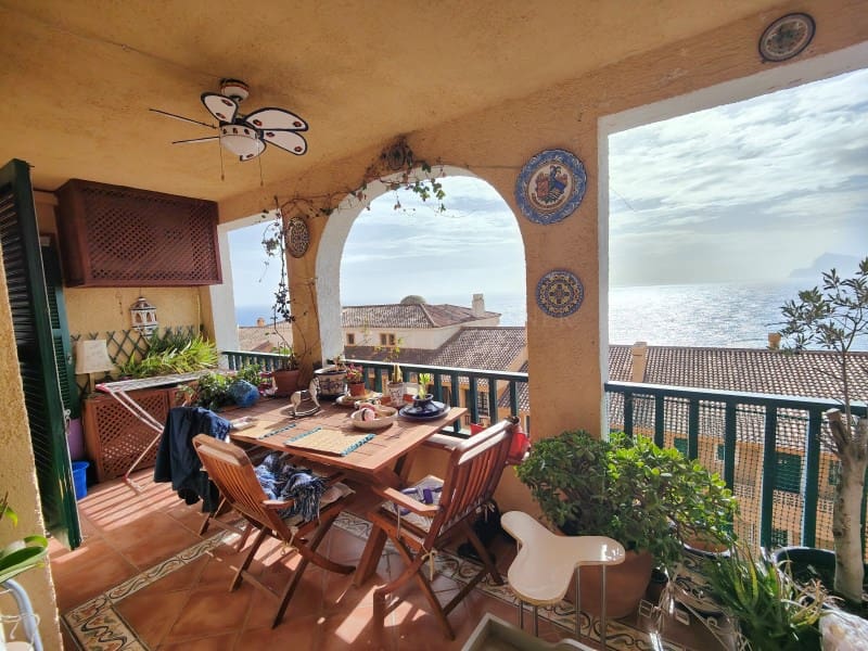 2 bedroom Apartment for sale in Altea with garage - € 350,000 (Ref: 9755592)