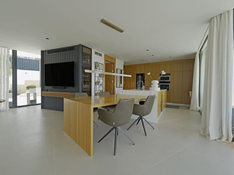 4 soverom Villa til salgs i Altea med garasje - € 3 150 000 (Ref: 9785994)