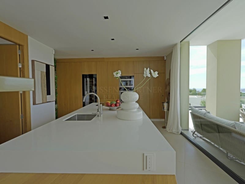 4 soverom Villa til salgs i Altea med garasje - € 3 150 000 (Ref: 9785994)