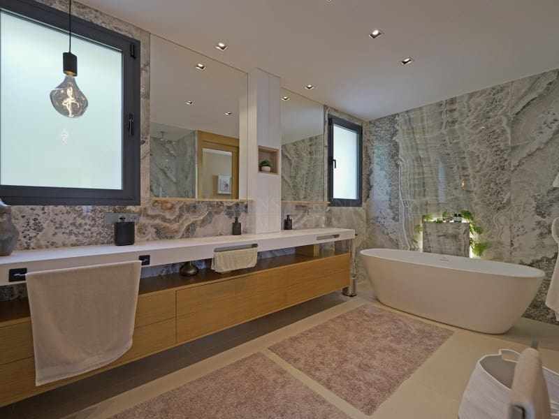 4 soverom Villa til salgs i Altea med garasje - € 3 150 000 (Ref: 9785994)