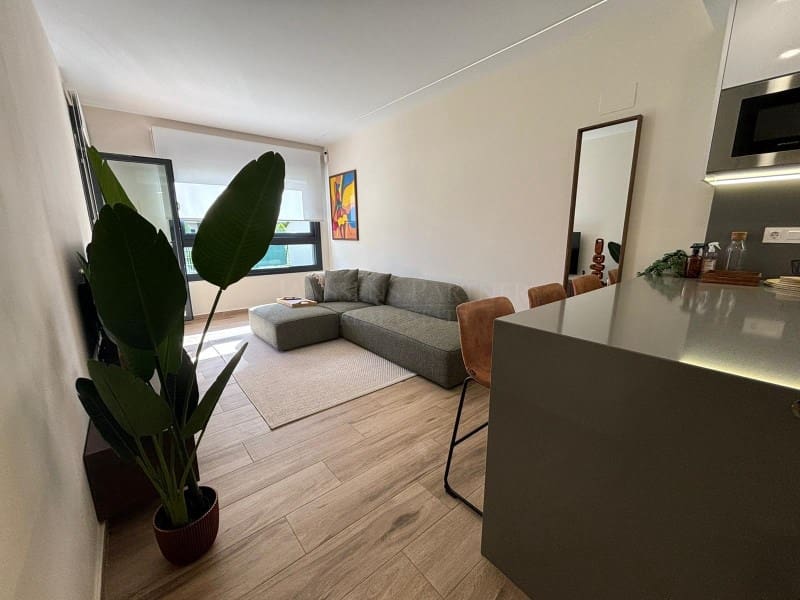 2 bedroom Apartment for rent in Orihuela Costa with pool - € 1,200 (Ref: 9806407)