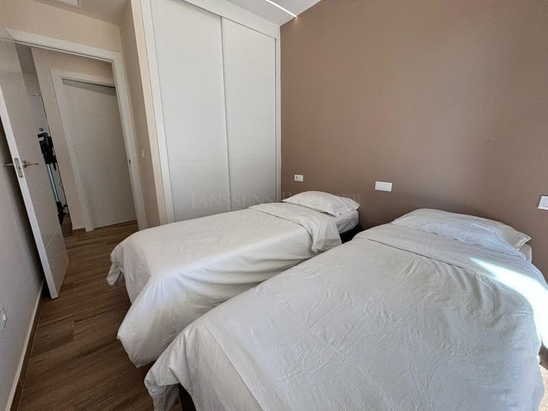 2 bedroom Apartment for rent in Orihuela Costa with pool - € 1,200 (Ref: 9806407)