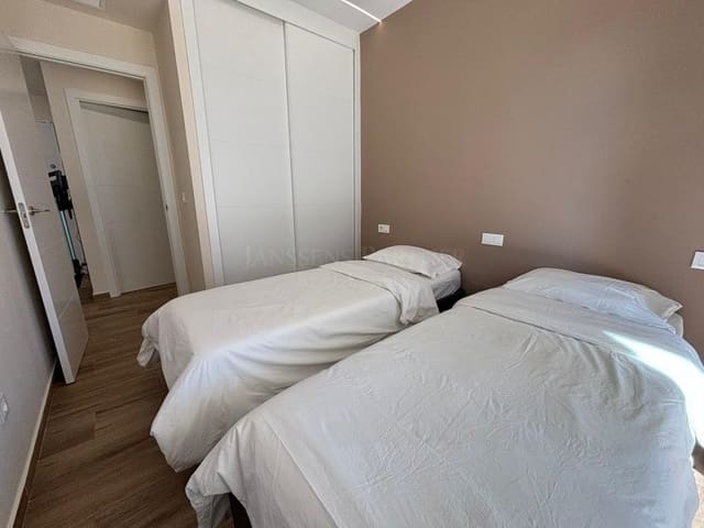 2 makuuhuone Huoneisto vuokrattavana paikassa Orihuela Costa, Orihuela mukana uima-altaan - 1 200 € (Ref: 9806407)