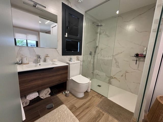 2 makuuhuone Huoneisto vuokrattavana paikassa Orihuela Costa, Orihuela mukana uima-altaan - 1 200 € (Ref: 9806407)