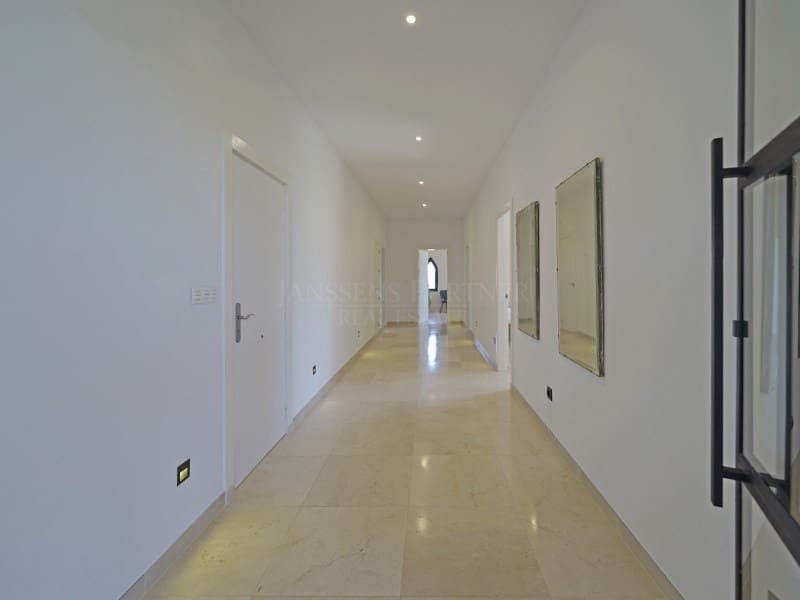 7 bedroom Villa for sale in Hondon de las Nieves - € 725,000 (Ref: 9868504)