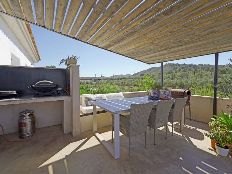 7 bedroom Villa for sale in Hondon de las Nieves - € 725,000 (Ref: 9868504)