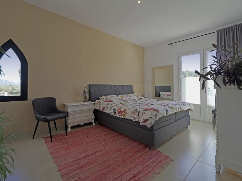 7 bedroom Villa for sale in Hondon de las Nieves - € 725,000 (Ref: 9868504)