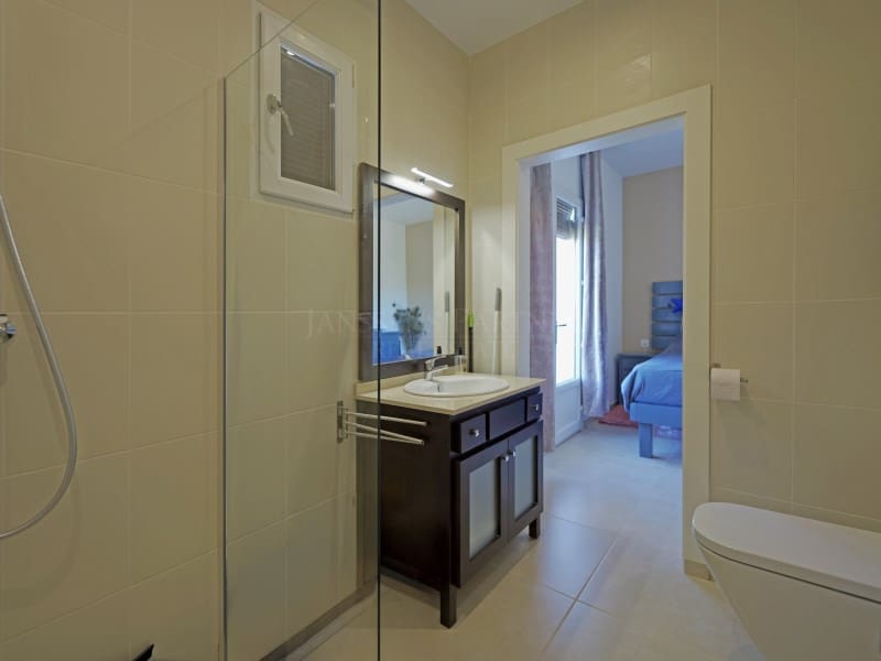 7 bedroom Villa for sale in Hondon de las Nieves - € 725,000 (Ref: 9868504)