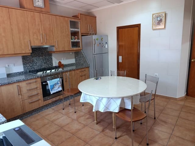 6 makuuhuone Maalaistalo myytävänä paikassa Aspe - 350 000 € (Ref: 9904316)