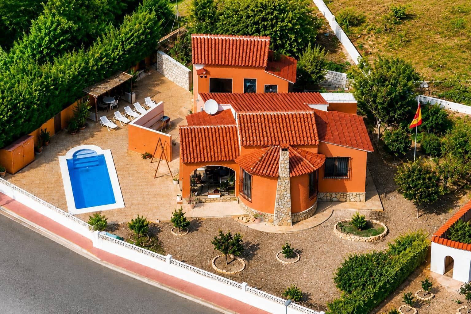 3 Zimmer Villa zu verkaufen in Alfaz del Pi / L'Alfas del Pi mit Pool - 450.000 € (Ref: 10036334)
