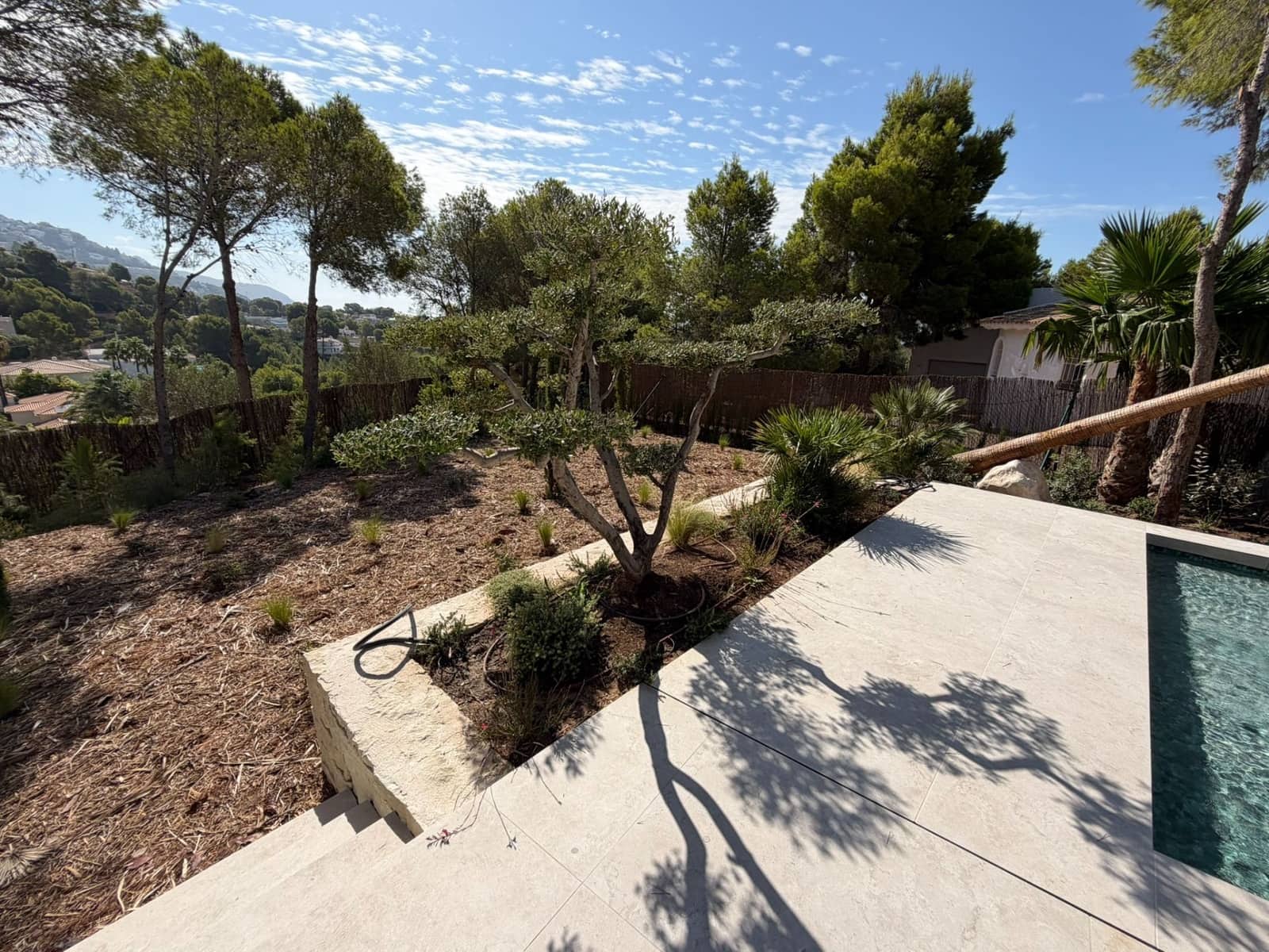4 bedroom Villa for sale in Altea with pool garage - € 2,295,000 (Ref: 10040319)