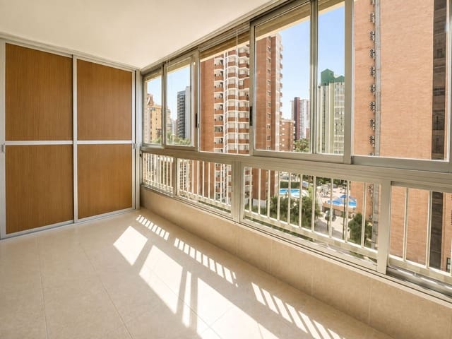 1 makuuhuone Huoneisto myytävänä paikassa Benidorm mukana uima-altaan 
autotalli - 160 000 € (Ref: 10057962)