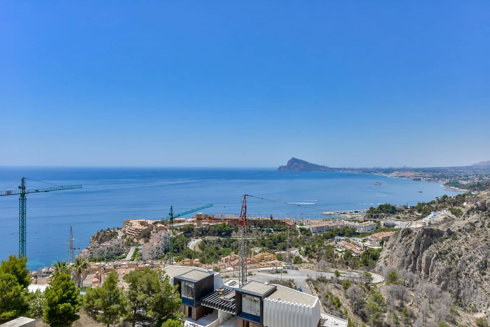 Chalet de 3 habitaciones en Altea en venta con piscina garaje - 2.695.000 € (Ref: 10074901)