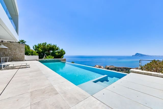 Chalet de 3 habitaciones en Altea en venta con piscina garaje - 2.695.000 € (Ref: 10074901)