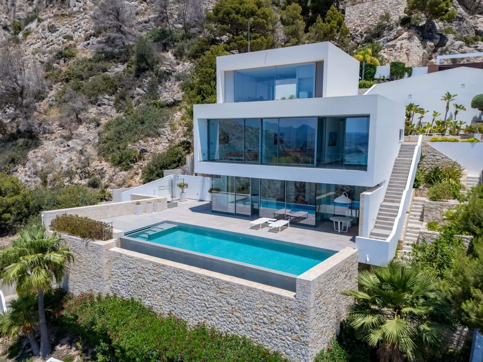 Chalet de 3 habitaciones en Altea en venta con piscina garaje - 2.695.000 € (Ref: 10074901)