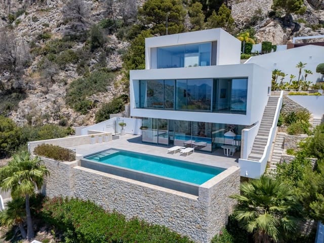 Chalet de 3 habitaciones en Altea en venta con piscina garaje - 2.695.000 € (Ref: 10074901)