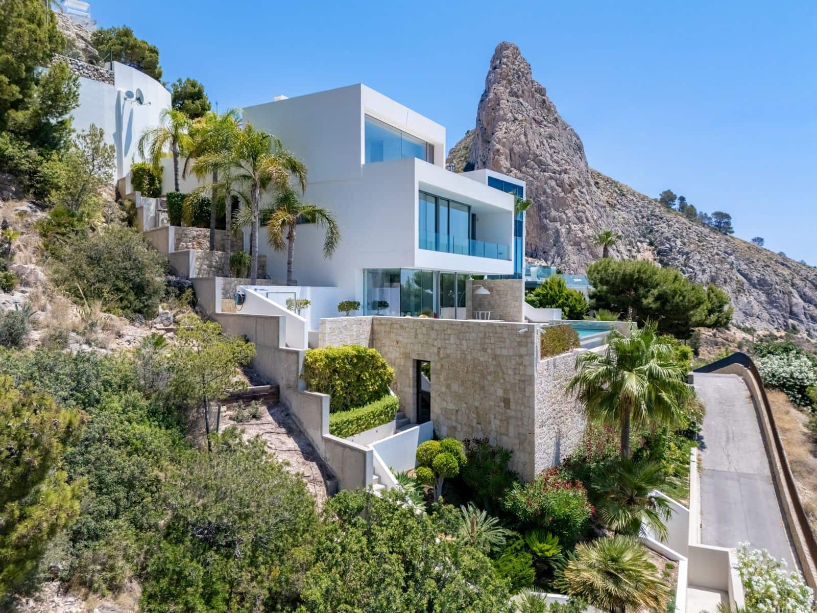 Chalet de 3 habitaciones en Altea en venta con piscina garaje - 2.695.000 € (Ref: 10074901)