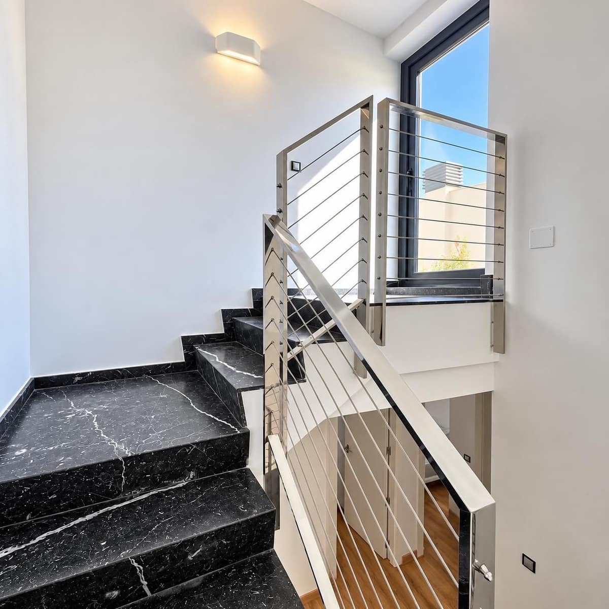 3 Zimmer Villa zu verkaufen in Albir mit Pool Garage - 570.000 € (Ref: 10088826)