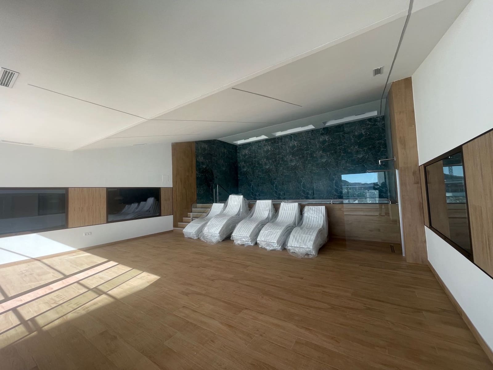 2 bedroom Apartment for sale in Finestrat with pool garage - € 425,000 (Ref: 10094189)