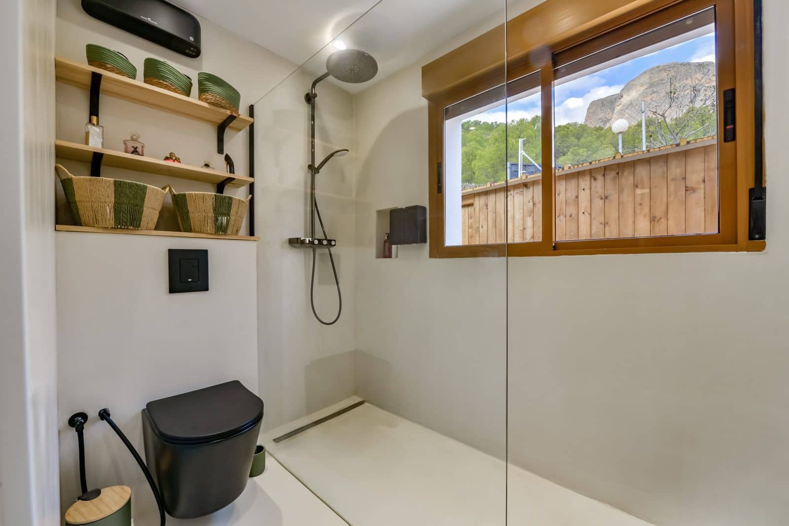 3 soverom Villa til salgs i Polop med svømmebasseng garasje - € 525 000 (Ref: 10166081)
