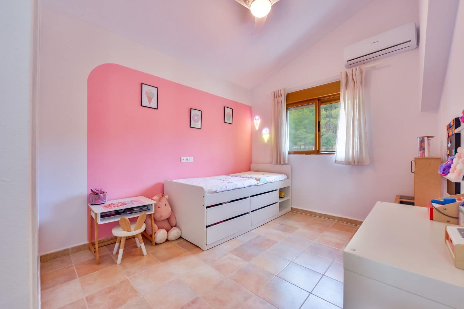 3 soverom Villa til salgs i Polop med svømmebasseng garasje - € 525 000 (Ref: 10166081)